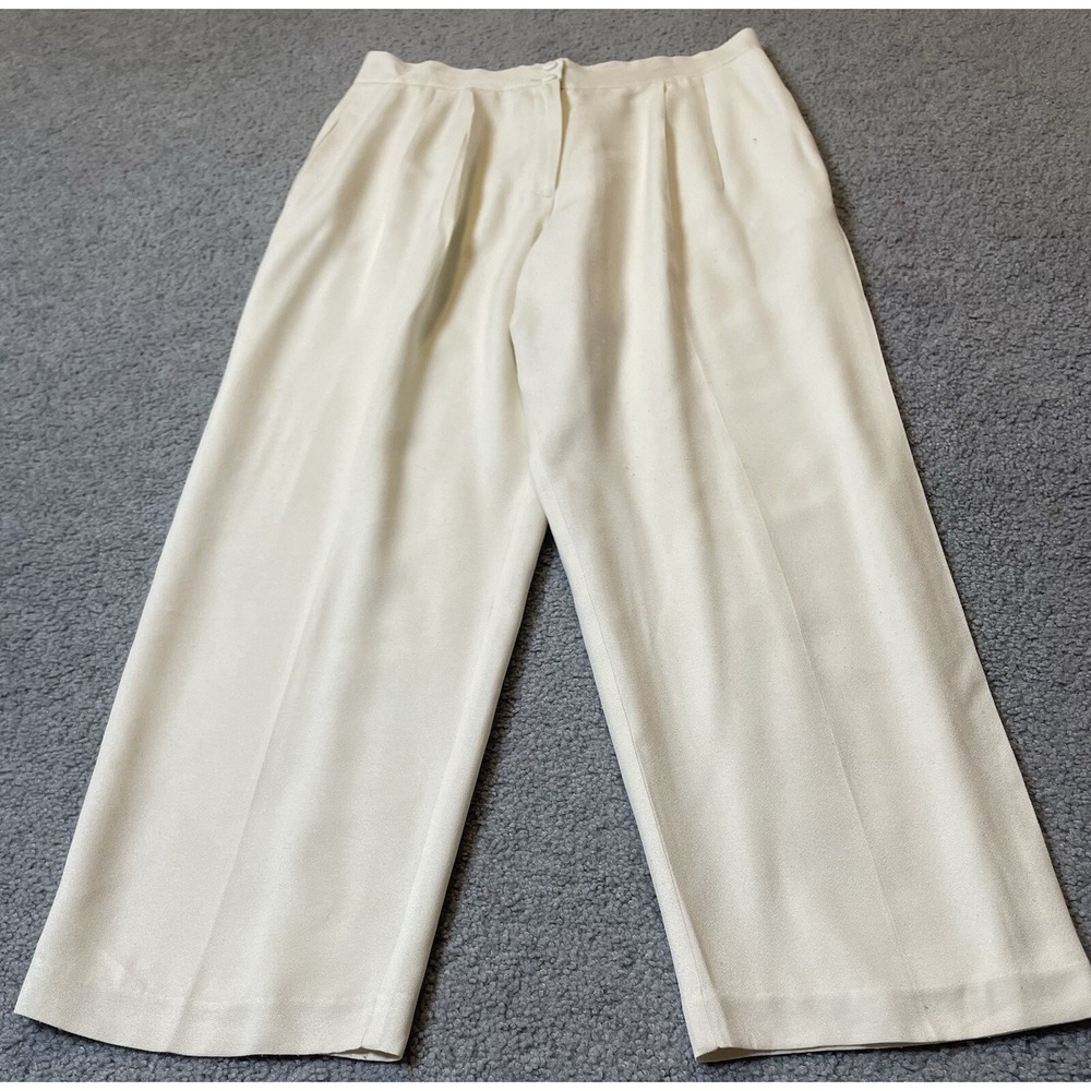 Vtg Karin Stevens Women's Dress Pants 14P White Pleated Straight Leg Hong Kong
